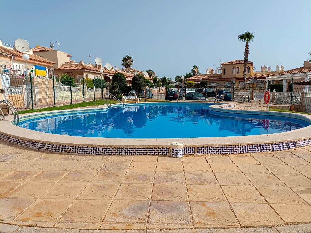 Maison Climatisee Avec Solarium, Wifi Et Piscine Dehesa de Campoamor  Exteriör bild